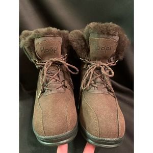 H Floopi All Weather Boots Women’s Size 10